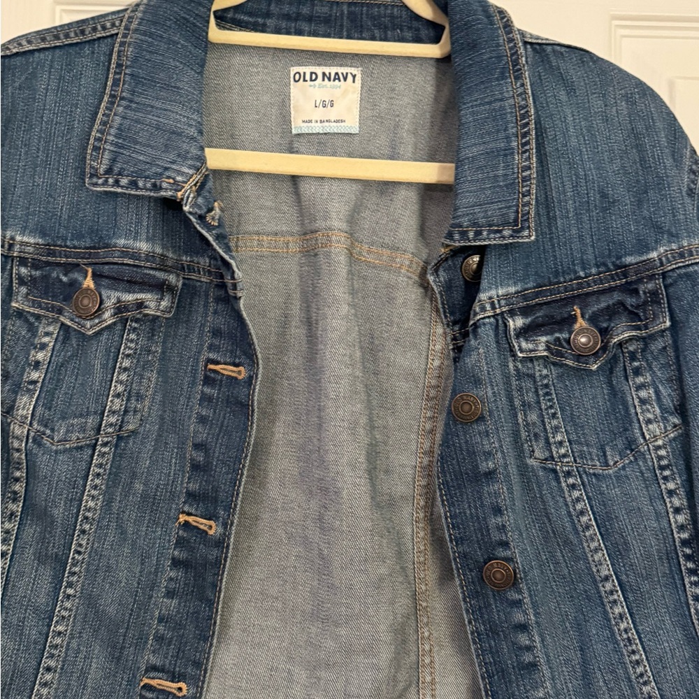 Old Navy cropped denim jacket Large